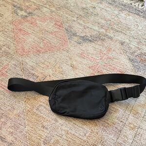 Lululemon Athletica Classic Black Belt Bag